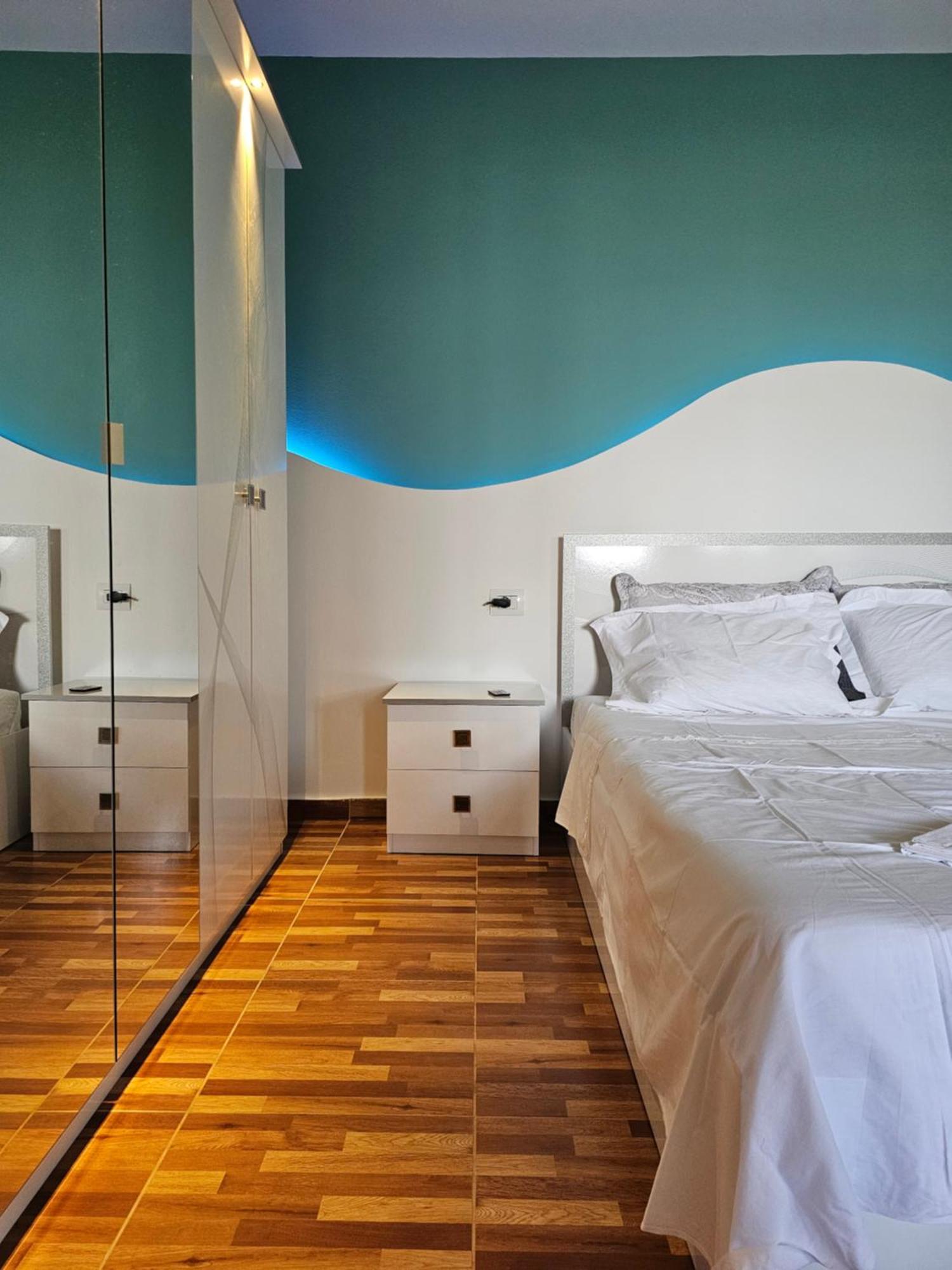 Lemon Garden Apartment-Hot Tub Jacuzzi Гірокастра Екстер'єр фото